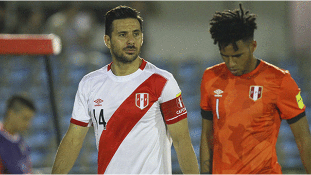 Roberto Mosquera es tajante sobre la participación de Pizarro en la selección
