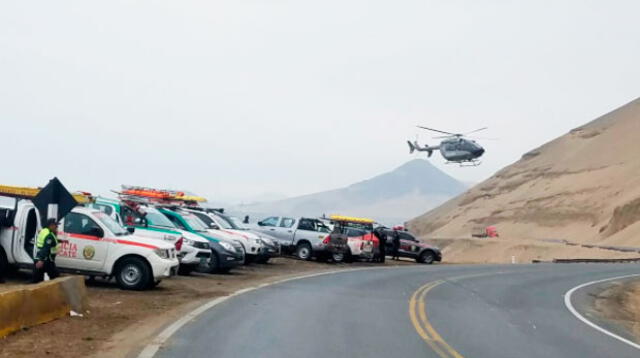 Policía avistó dos cuerpos en acantilado de Pasamayo durante sobrevuelo en helicóptero 