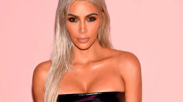 Kim Kardashian sorprende con infartantes fotos en transparencia 
