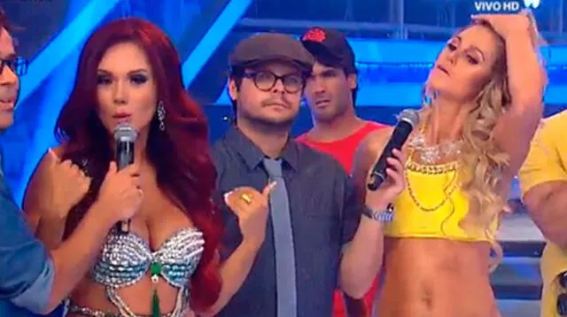 Génesis Tapia y Ducelia se dijeron de todo en 'Combate'