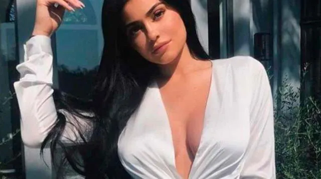 Kylie Jenner pone fin a las especulaciones y revela que ya dio a luz 