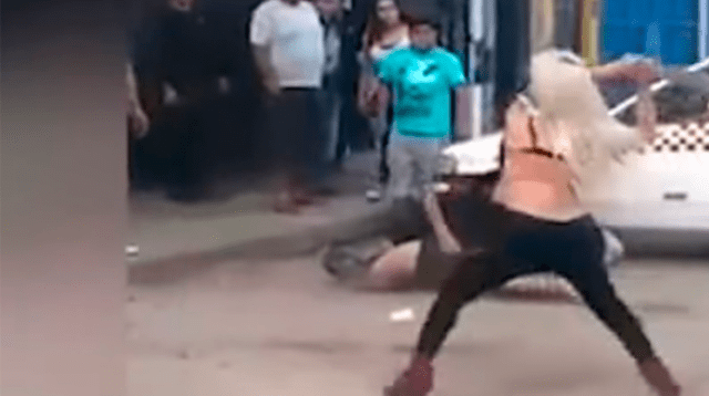 Travestis desatan violento enfrentamiento en una calle del Callao