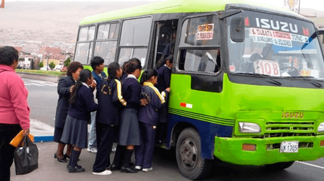 Empresas de buses serán sancionadas si sus unidades no recogen a los escolares