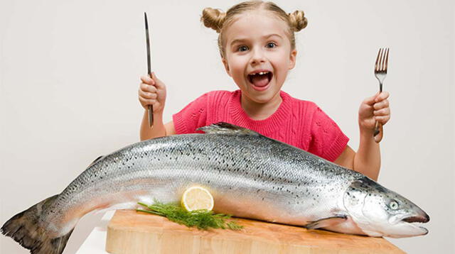 Los pescados azules aportan omega 3, indispensable para la salud de los niños