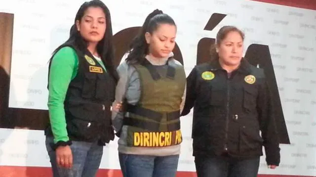 25 mil policías femeninas en el Perú. Saludos en su día.