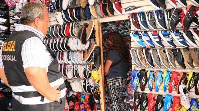 Ministerio Público incautó 10 mil zapatillas falsificadas de conocidas marcas