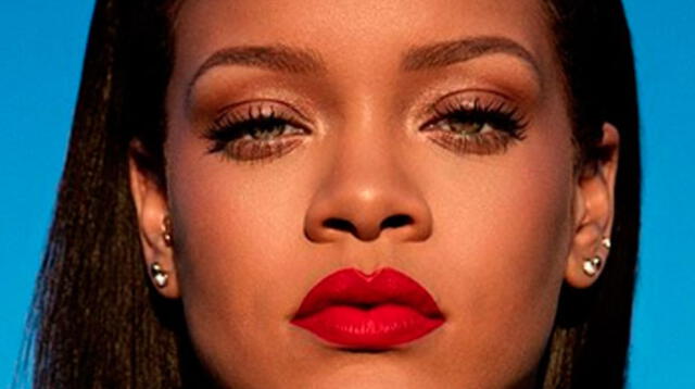 Rihanna muestra foto sexy en Instagram