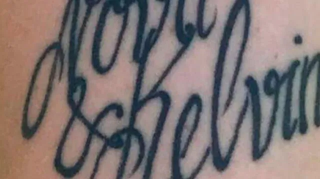 Se equivocan al hacerle tatuaje y le cambia nombre a su hijo