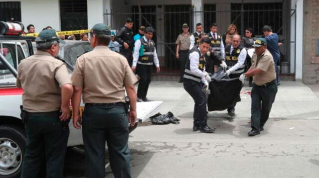 Dos feminicidios se dieron en Lima a balazos