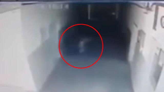 Captan espeluznante fantasma en video