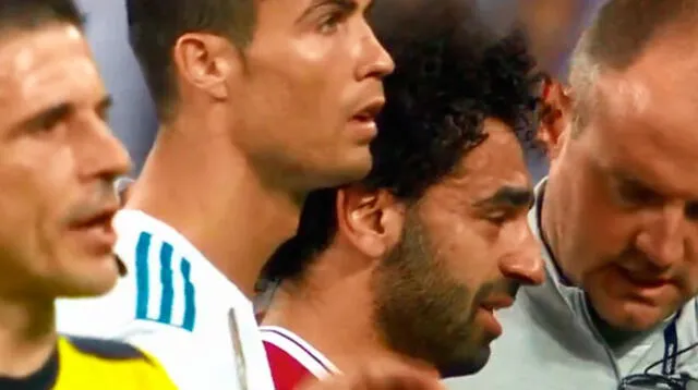 Cristriano Ronaldo intentó consolar a Salah tras su lesión en la final de la Champions League 