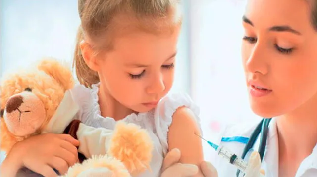 La vacuna contra la sarampión está incluida dentro del Calendario de Inmunizaciones del Ministerio de Salud