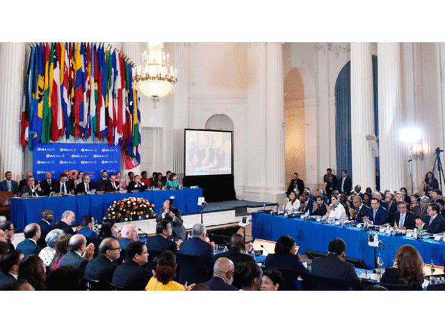 Siete países, entre ellos Perú, plantean la suspensión de Venezuela en la OEA