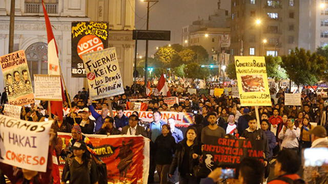Segunda marcha masiva contra el Congreso en el Centro de Lima [VIDEO] 