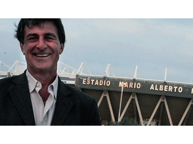 Mario Alberto Kempes le tiene fe a la selección peruana