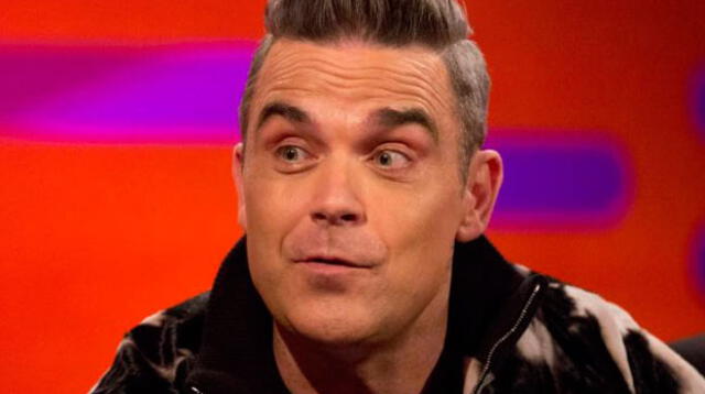 Robbie Williams genera polémica durante inauguración del Mundial