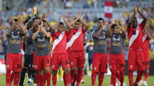 La selección peruana debuta contra Dinamarca este sábado.