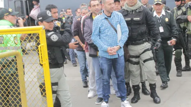 INPE trasladó a 31 internos de diferentes penales a España para que cumplan condena