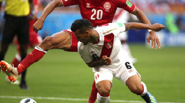 La selección peruana empata 0 a 0 ante Dinamarca