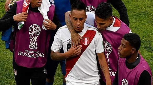 Christian Cueva pudo anotar para Perú ante Dinamarca