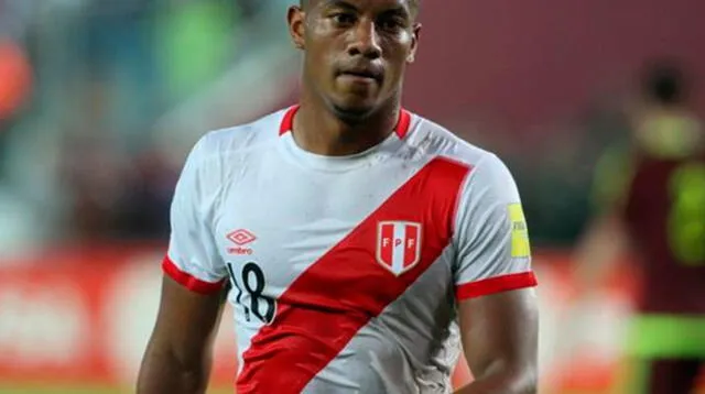 André Carrillo fue la figura peruana en el debut de Rusia 2018