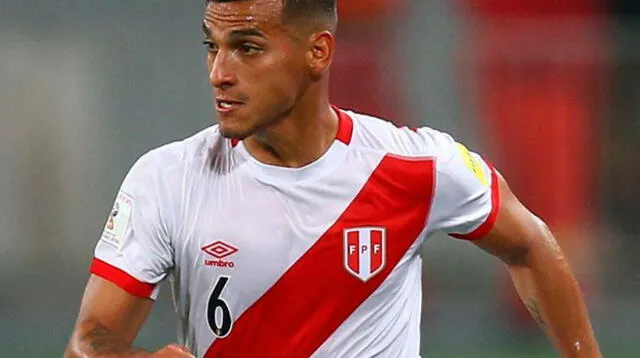 Miguel Trauco podría jugar en Francia tras el Mundial Rusia 2018