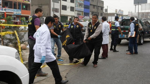 La PNP trasladó los cuerpos sin vida a la morgue de Lima