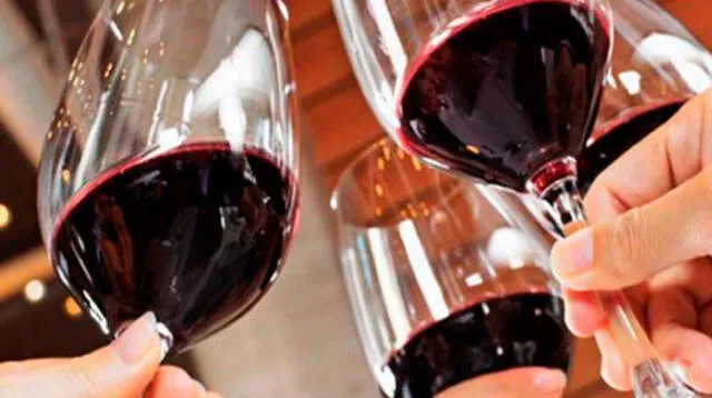 El vino también combate las infecciones urinarias gracias a sus propiedades antioxidantes y astringentes