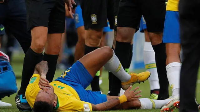 Neymar es el jugador que más faltas ha recibido en el mundial