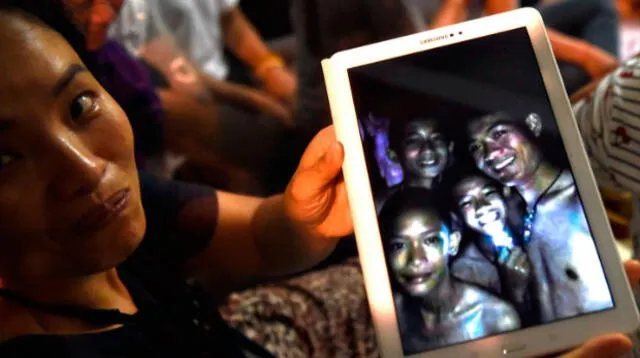 Niños atrapados en cueva de Tailandia tendrían que bucear horas
