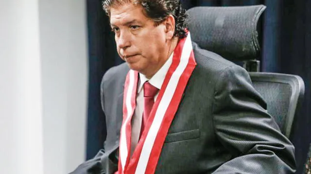 Consejero Iván Noguera dimitió a su cargo 