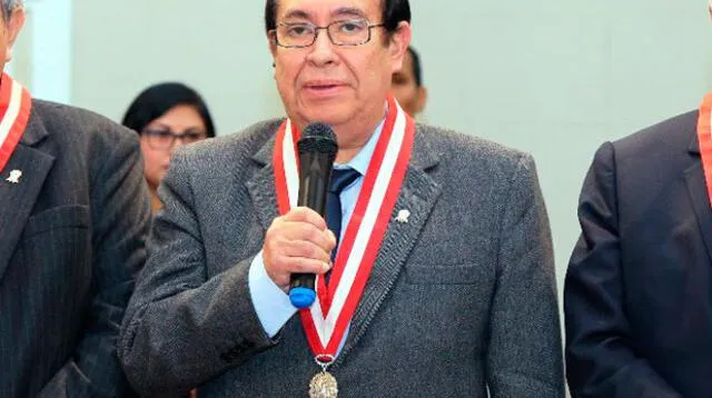 El magistrado Víctor Prado Saldarriaga fue elegido como presidente del Poder Judicial
