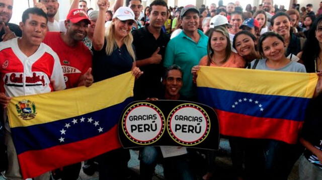 Son 385 mil venezolanos en el Perú