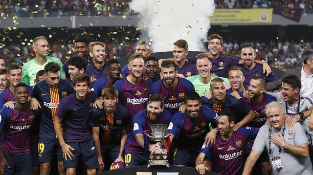 Barcelona festeja su primer título de la temporada
