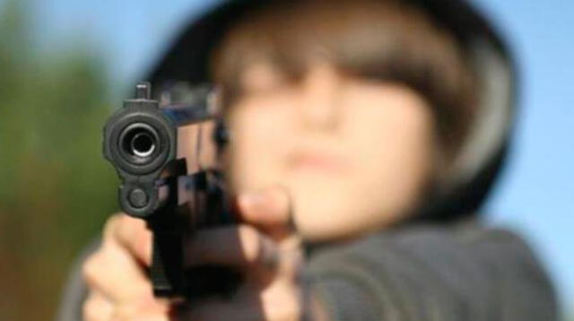 Menores mataron a su padrastro a balazos en Estados Unidos