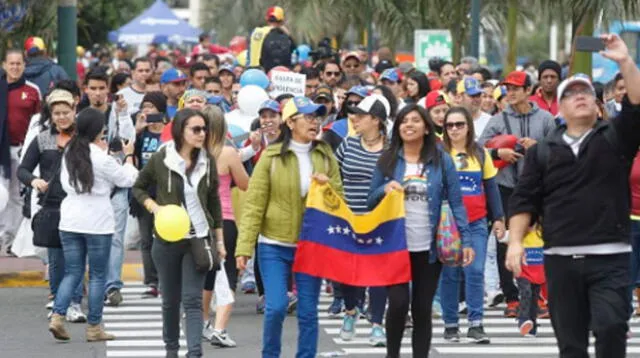 Venezolanos en el Perú llegarán a medio millón en noviembre