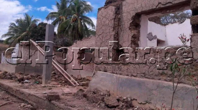 Pueblo de Sirumbache se hunde por deslizamiento de tierras