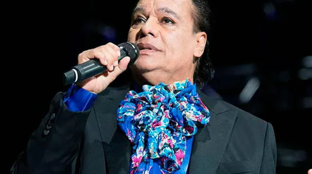 Juan Gabriel fue golpeado salvajemente por sus hermanos para 'quitarle lo homosexual'