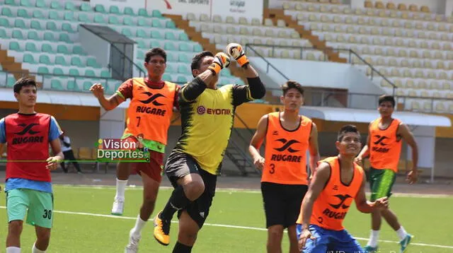 Solo tuvieron la ocasión de entrenar 40 minutos en el Aliardo Soria. FOTO: Alejandro Roque