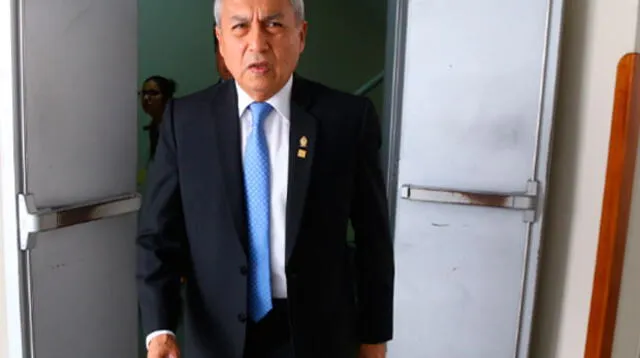 Fiscal Pedro Chávarry es acusado de presuntos actos de corrupción