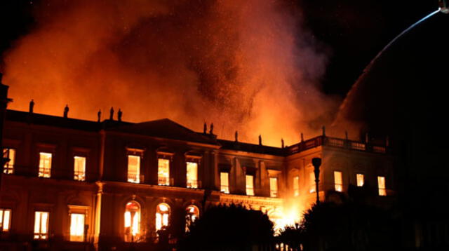 Por ahora no se ha reportado víctimas ni cuantificado los daños en incendio de Museo en Brasil