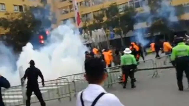 Trabajadores de limpieza protestan en el Cercado de Lima