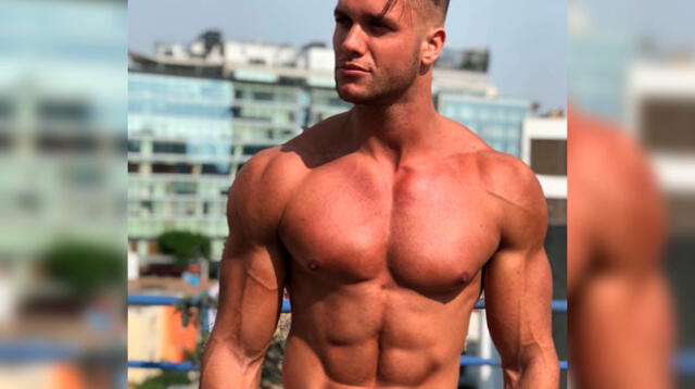 Fabio Agostini no dudó en presumir su cuerpo para alegría de todas sus seguidoras