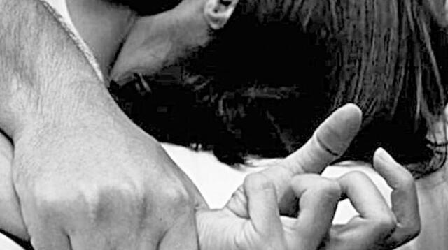Jovencita fue violada por 12 hombres en la India