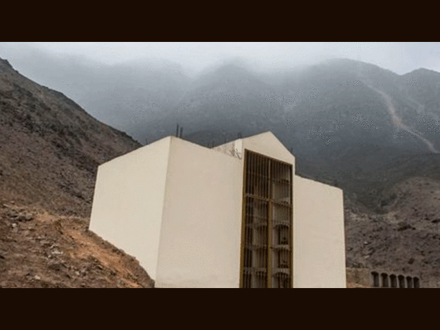 Anuncian la demolición del mausoleo de Sendero Luminoso en cementerio de Comas