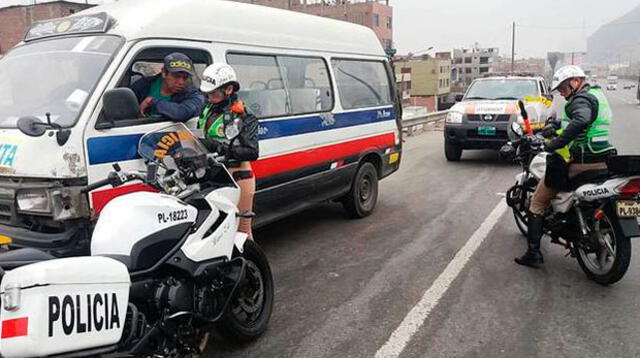 Policía realizó el operativo por diferentes distritos de Lima