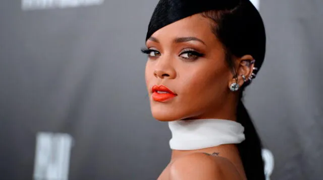 Rihanna rechaza al Super Bowl