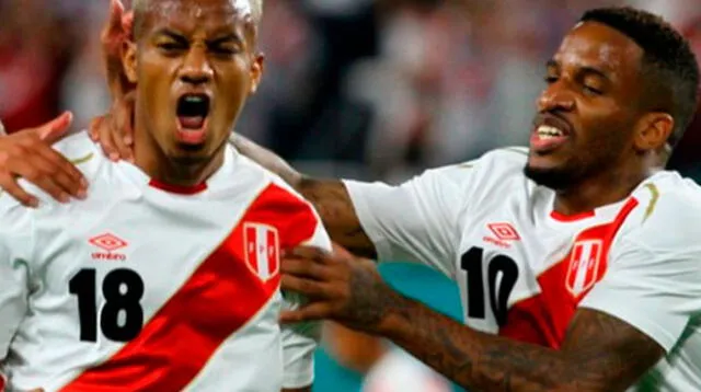 André Carrillo troleó a Jefferson Farfán