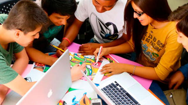 Hackathon escolar: evento busca soluciones para el futuro del Perú a base de herramientas digitales