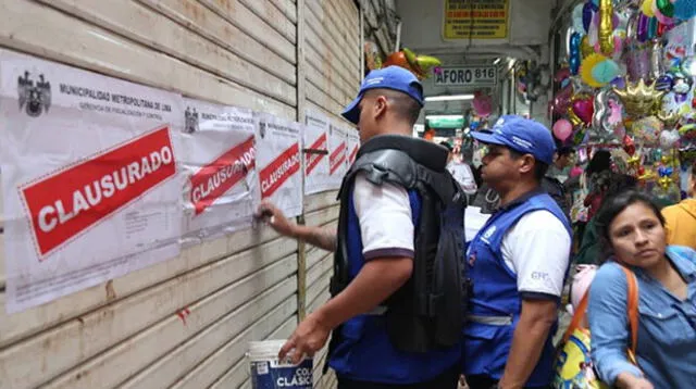 Digesa advierte que circulan productos con componentes dañinos para la salud en el Cercado de Lima.